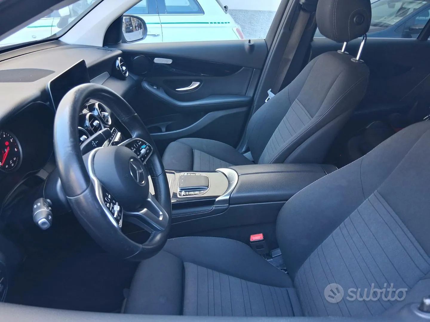 Mercedes-Benz Glc 2019 photo 5