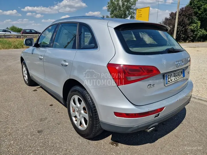 Audi Q5 2010 photo 4