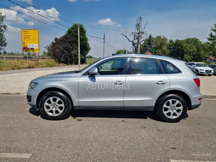 Audi Q5 2010 photo 3