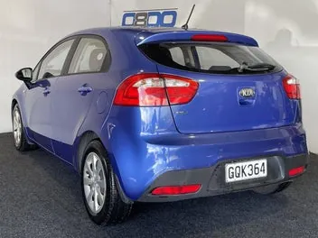 Kia Rio 2012 photo 5