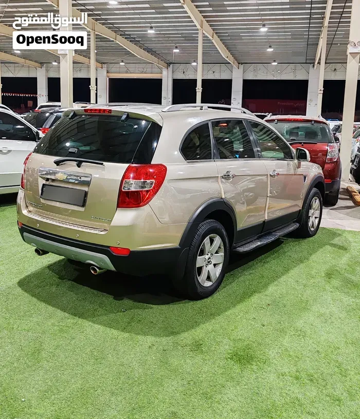 Chevrolet Captiva 2009 photo 3
