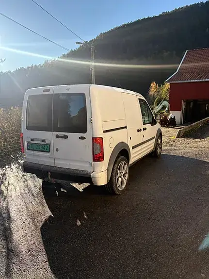 Ford Transit Connect 2010 photo 3