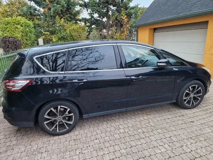 Ford S-Max 2016 photo 2