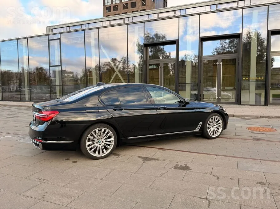 BMW 730D 2016 photo 3