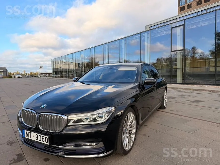 BMW 730D 2016 photo 2