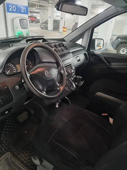 Mercedes-Benz Vito 113 2013 photo 4