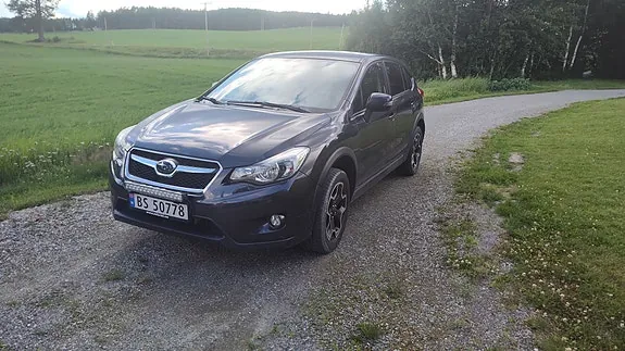Subaru Xv 2012 photo 3