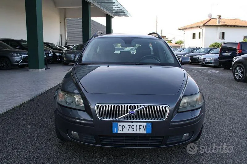 Volvo V50 2004 photo 5