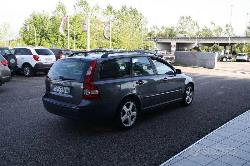 Volvo V50 2004 photo 4
