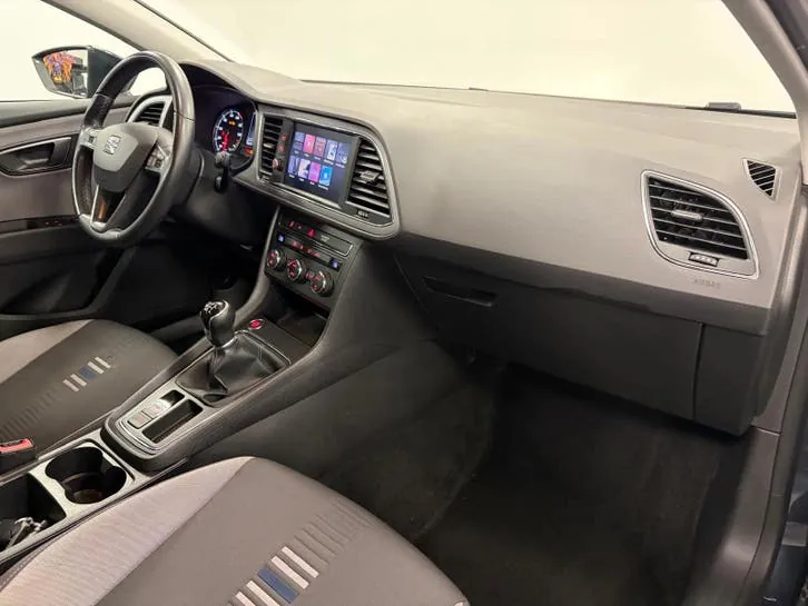 Seat Leon 2019 photo 3