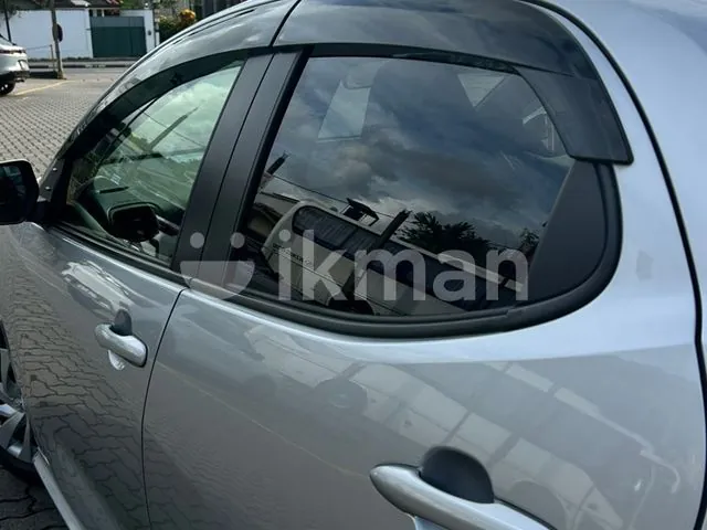 Toyota Yaris 2024 photo 5
