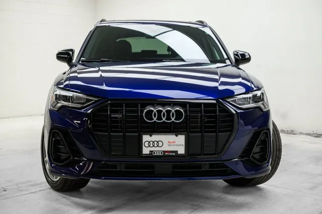 Audi Q3 2024 photo 2