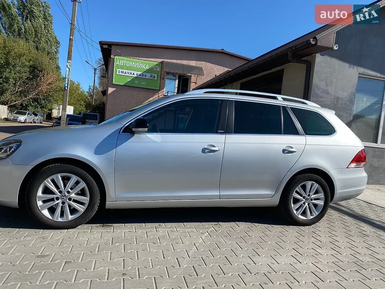 Volkswagen Golf 2011 photo 4