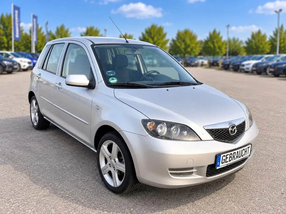 Mazda 2