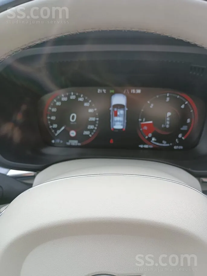 Volvo Xc60 2019 photo 2