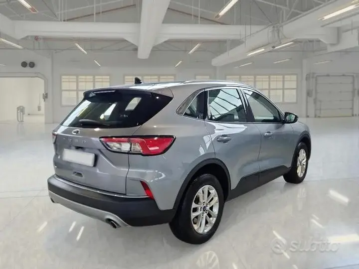 Ford Kuga 2022 photo 4