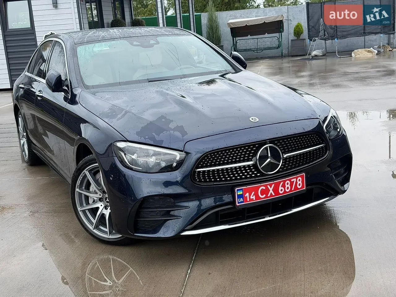 Mercedes-Benz E-Class 2022 photo 2