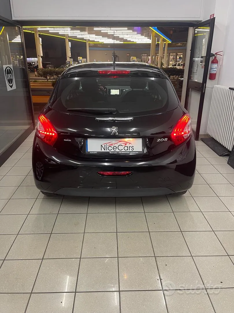 Peugeot 208 2014 photo 4