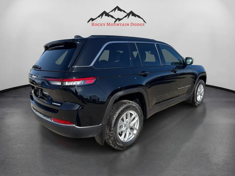 Jeep Grand Cherokee 2026 photo 5
