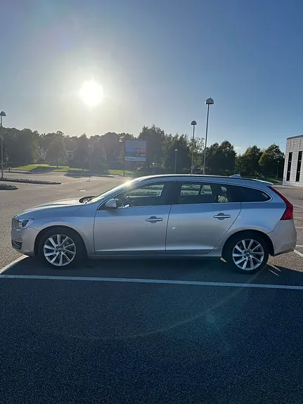 Volvo V60 2015 photo 4