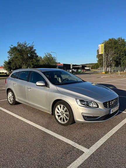 Volvo V60 2015 photo 5
