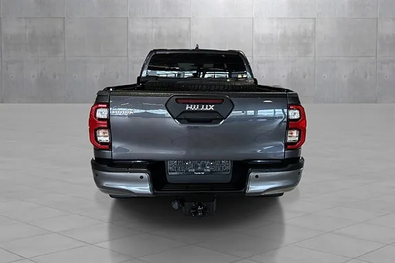 Toyota Hilux 2022 photo 4