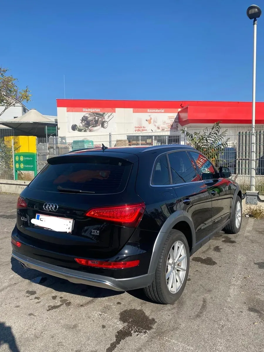 Audi Q5 2015 photo 2
