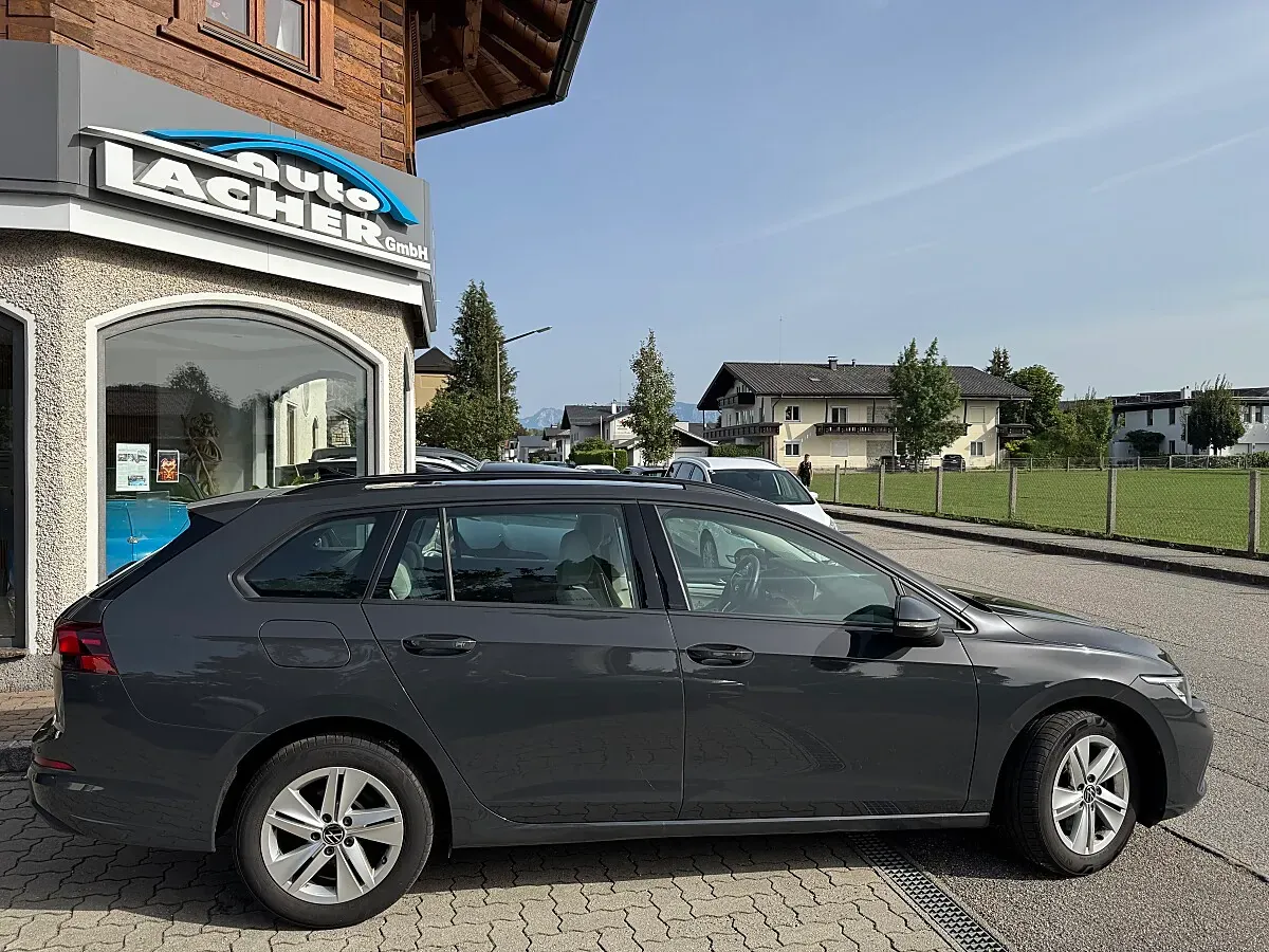 Volkswagen Golf 2022 photo 3
