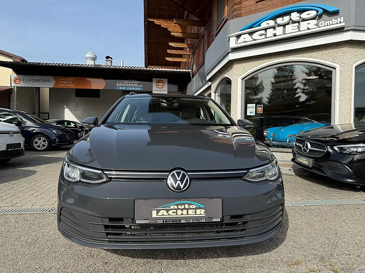 Volkswagen Golf 2022 photo 2