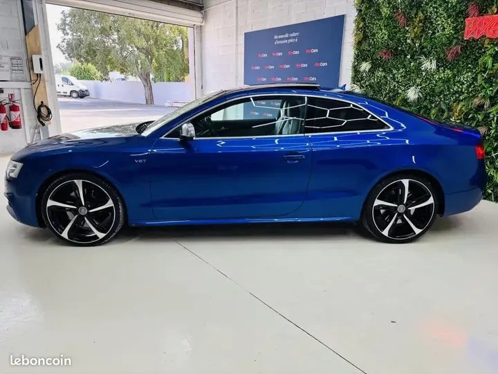 Audi S5 2013 photo 2