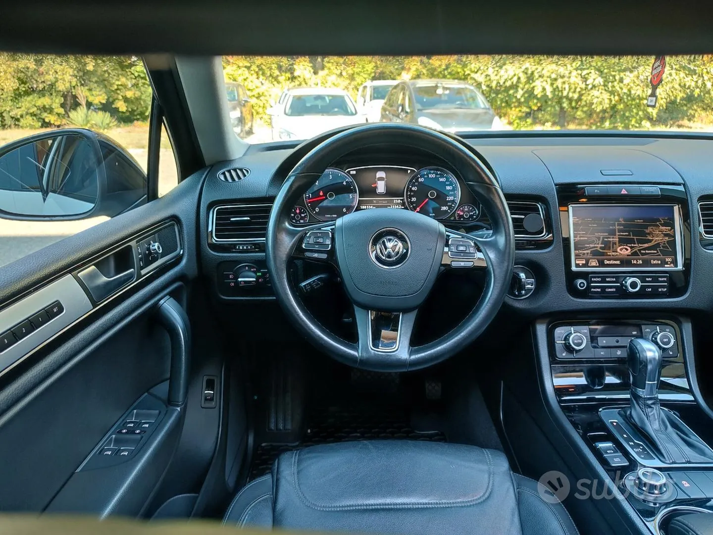 Volkswagen Touareg 2013 photo 3