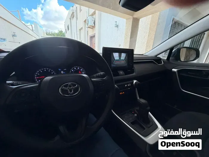 Toyota Rav 4 2023 photo 3