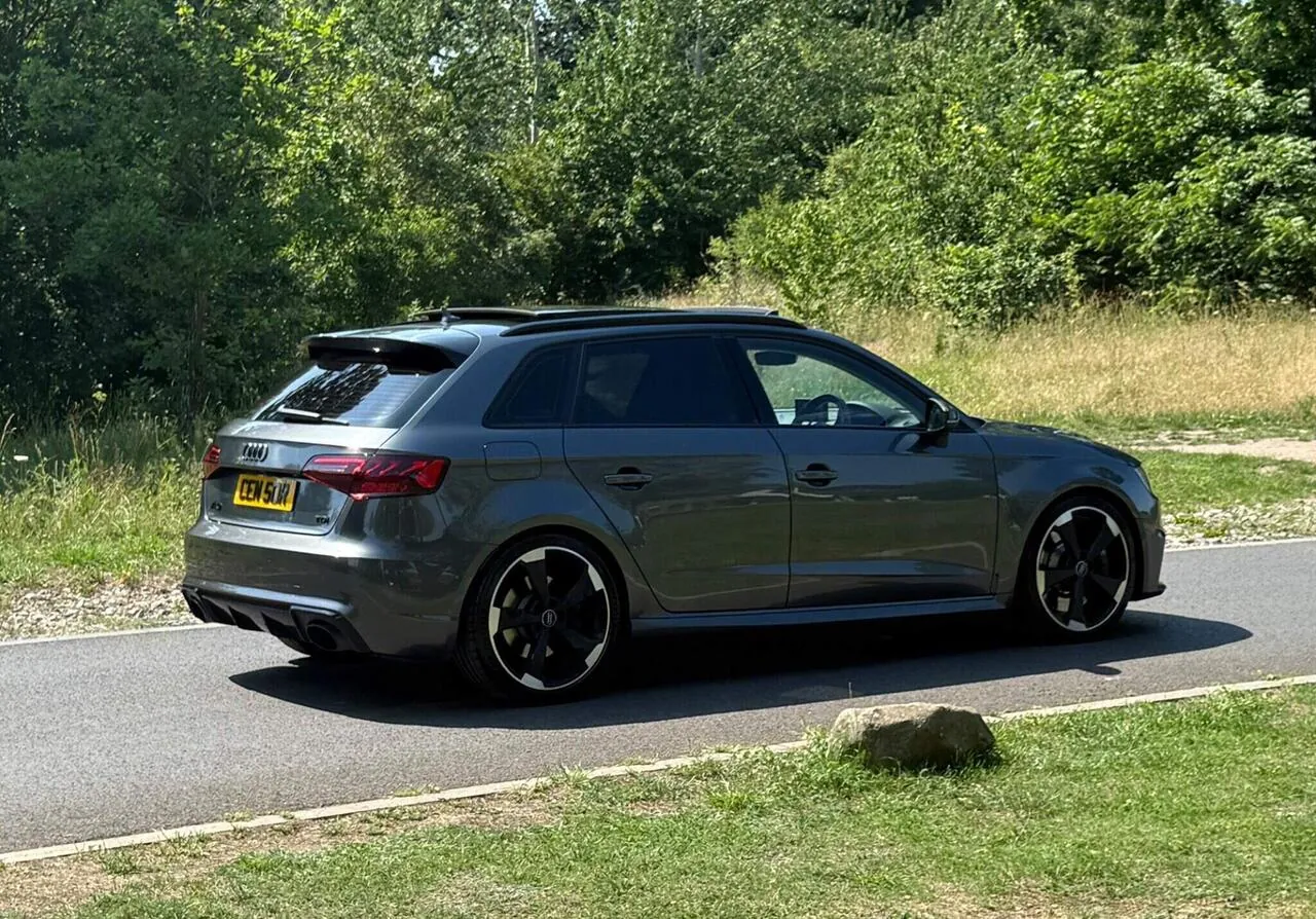 Audi Rs3 2015 photo 3