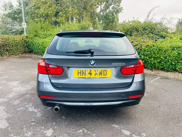 BMW 3 Series 2014 photo 4