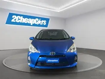 Toyota Aqua 2014 photo 3