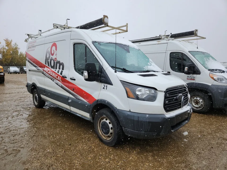 Ford Transit Cargo 2015 photo 3
