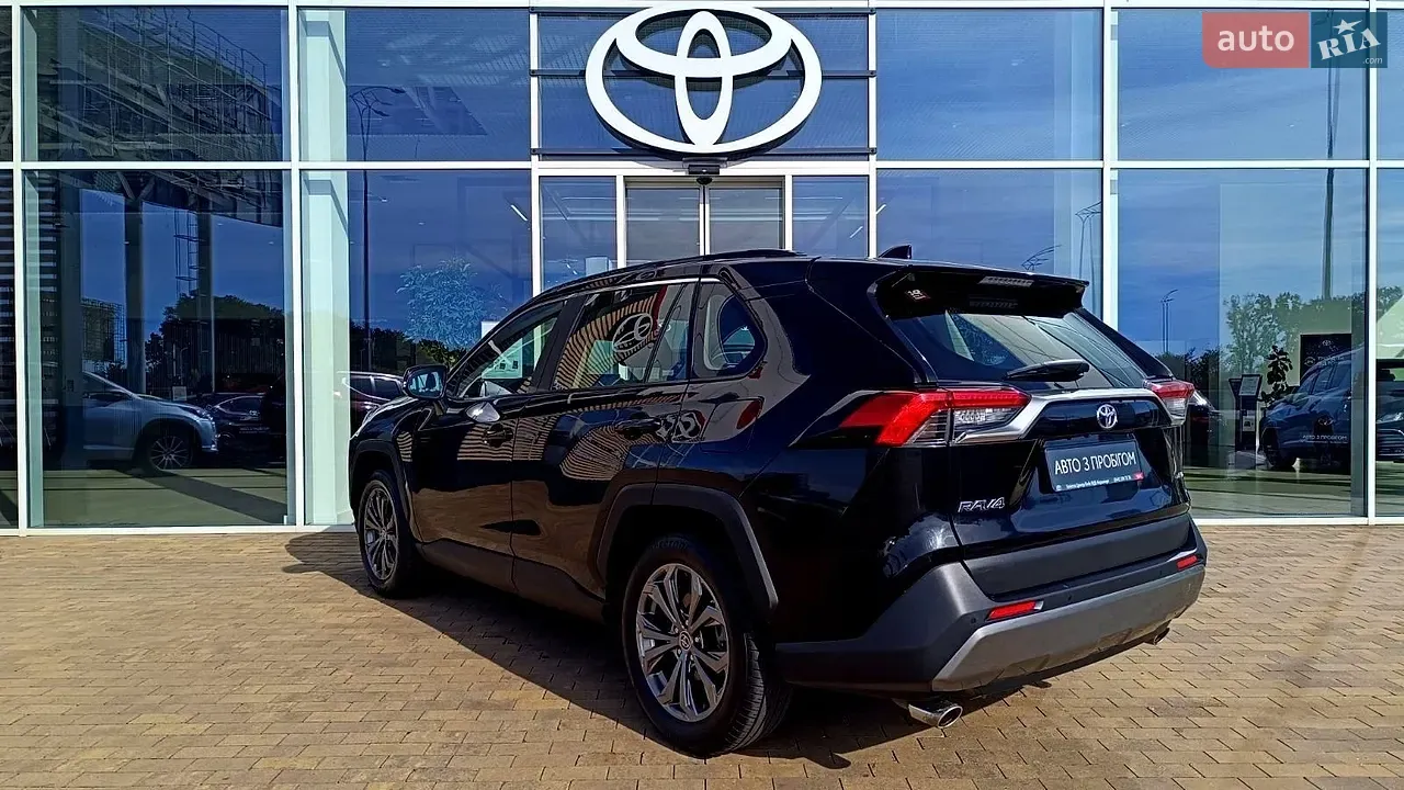 Toyota Rav4 2022 photo 2
