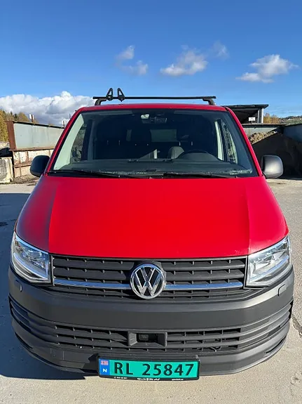 Volkswagen Transporter 2018 photo 4