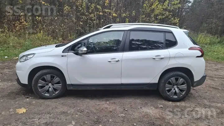 Peugeot 2008 2017 photo 3