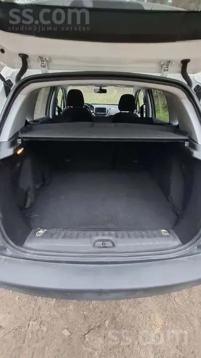 Peugeot 2008 2017 photo 5