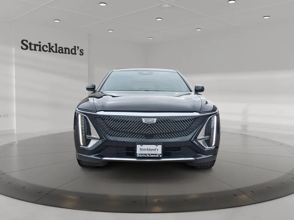 Cadillac Lyriq 2024 photo 2