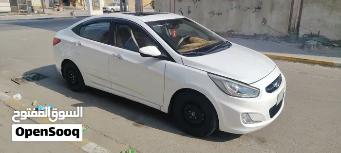 Hyundai Accent 2016 photo 3