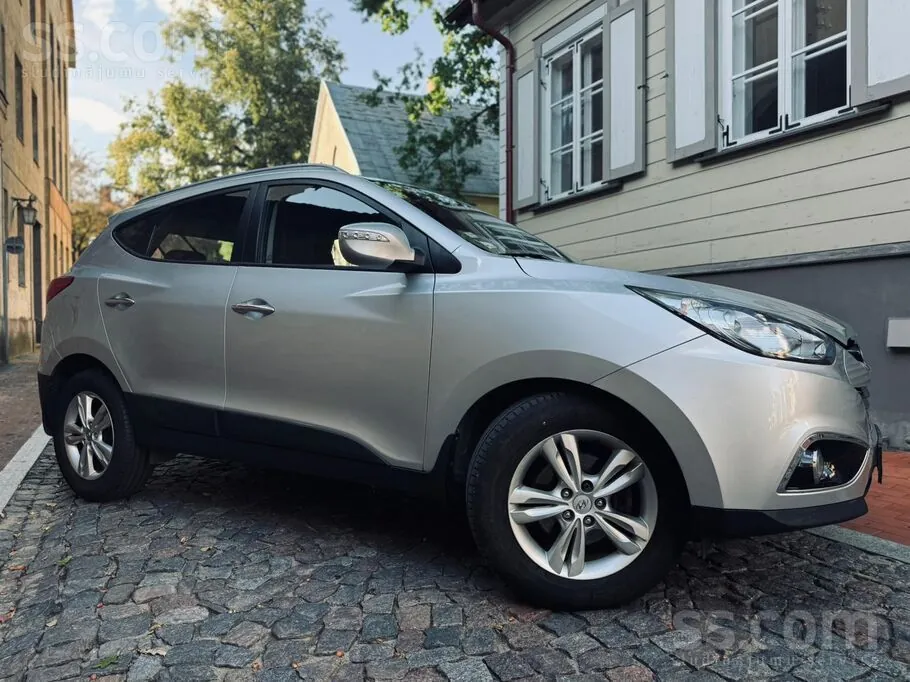 Hyundai Ix35 2011 photo 2