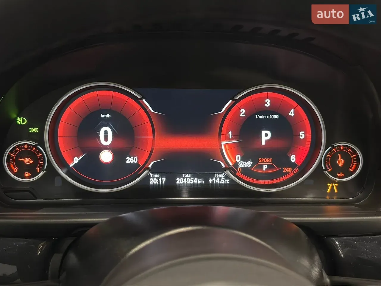 BMW 5 Series 2015 photo 2