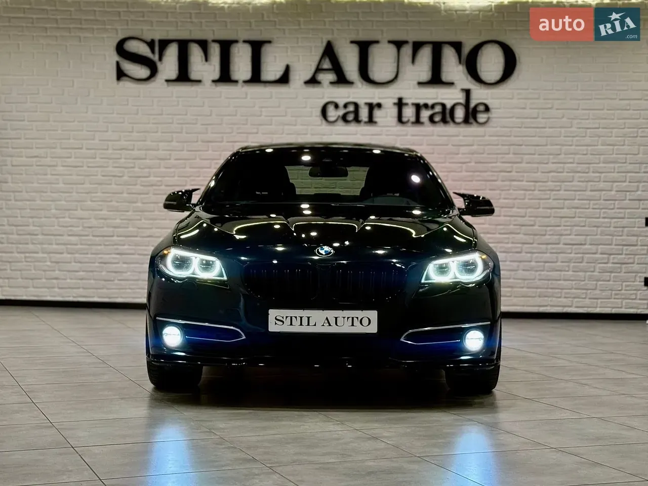 BMW 5 Series 2015 photo 3
