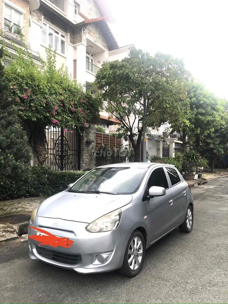 Mitsubishi Mirage 2015 photo 5