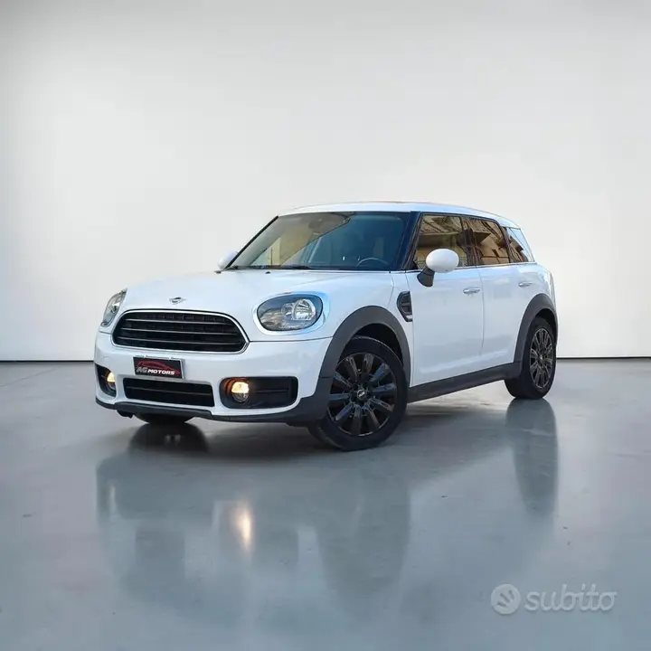 Mini Countryman 2018 photo 2