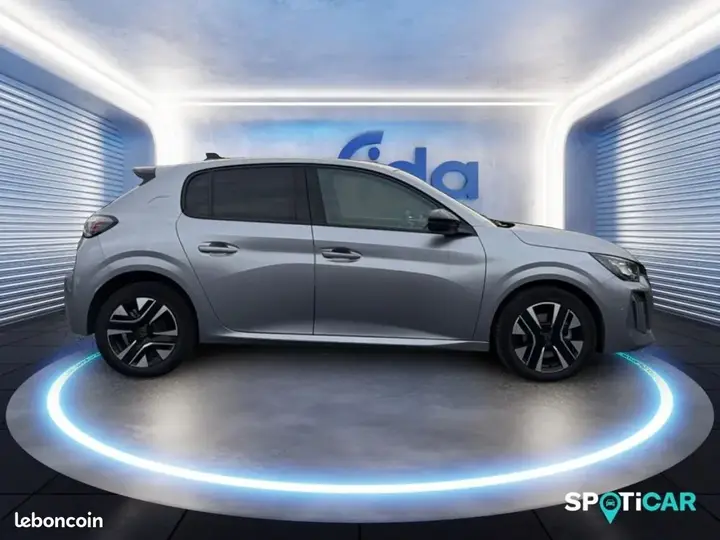 Peugeot 208 2025 photo 4