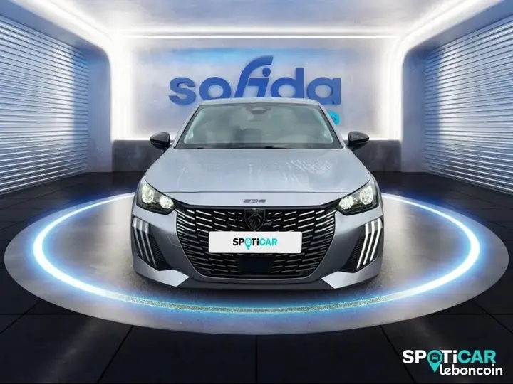 Peugeot 208 2025 photo 2