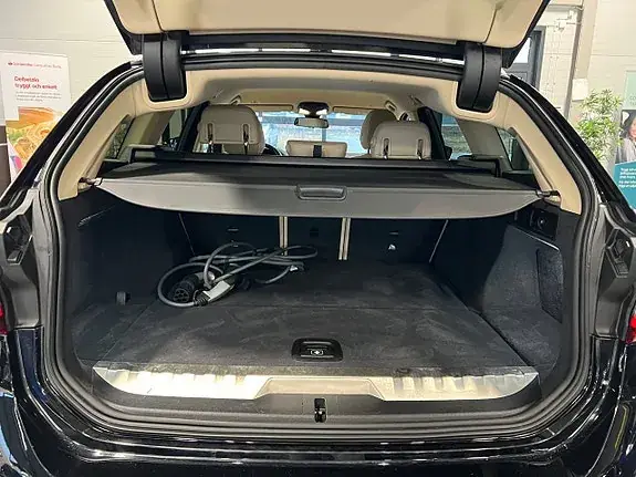BMW 330E 2021 photo 5